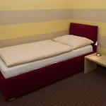 Hotel Mini Akord